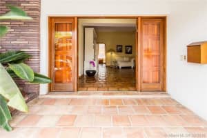 20030 NE 21st Ave, Miami, FL 33179, Sold 05/16/16