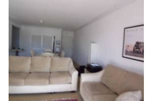 401 69th St, Miami, FL 33141, Sold 06/10/16