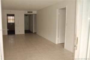 5090 SW 64th Ave, Davie, FL 33314, Sold 06/10/16
