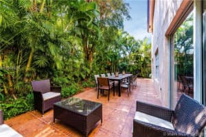 15154 SW 111th St, Miami, FL 33196, Sold 07/22/16