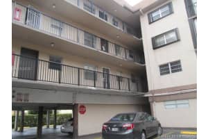 1855 W 60th St, Hialeah, FL 33012, Sold 05/05/16