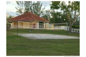 8260 SW 210th St, Cutler Bay, FL 33189, Sold 06/03/16