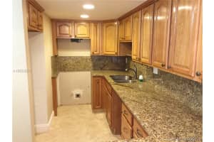 542 NW 98th Ave, Plantation, FL 33324, Sold 07/12/16
