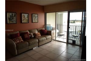 9280 Fontainebleau Blvd, Miami, FL 33172, Sold 05/10/16