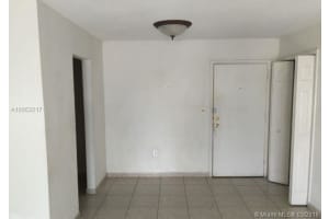 666 W 81st St, Hialeah, FL 33014, Sold 06/14/16