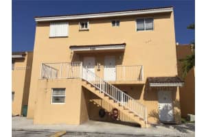 8169 NW 8th St, Miami, FL 33126, Sold 11/08/16