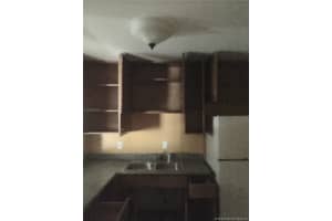 15225 NE 6th Ave APT B203, Miami, FL 33162, Sold 05/09/16