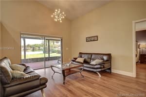 1620 W Oak Knoll Cir, Davie, FL 33324, Sold 05/23/16