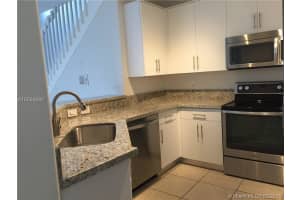 4869 NW 108th Pl, Doral, FL 33178, Sold 05/16/16