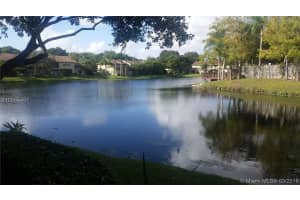 9128 Vineyard Lake Dr, Plantation, FL 33324, Sold 06/08/16