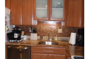 7927 SW 104th St, Miami, FL 33156, Sold 06/13/16