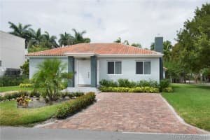 7810 Center Bay Dr, North Bay Village, FL 33141, Sold 06/26/17