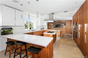 3535 Hiawatha Ave, Miami, FL 33133, Sold 02/03/17