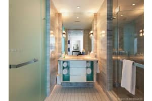 2201 Collins Ave, Miami Beach, FL 33139, Sold 06/27/16