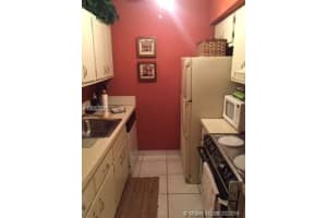 9390 SW 77th Ave APT D5, Miami, FL 33156, Sold 06/07/16