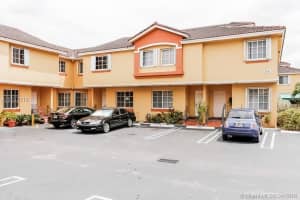 8220 NW 10th St, Miami, FL 33126, Sold 06/06/16