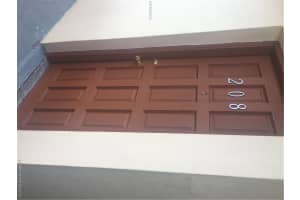 1750 W 56th St, Hialeah, FL 33012, Sold 01/12/17