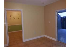 18857 NW 85th Ct, Hialeah, FL 33015, Sold 05/04/16