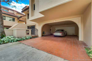 2000 S Bayshore Dr, Miami, FL 33133, Sold 11/29/16