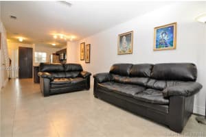 6894 NW 173rd Dr, Hialeah, FL 33015, Sold 05/23/16