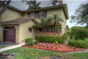 9033 Vineyard Lake Dr, Plantation, FL 33324, Sold 05/24/16