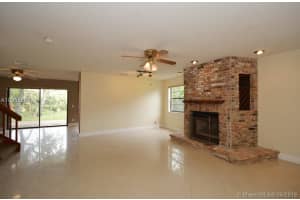 9033 Vineyard Lake Dr, Plantation, FL 33324, Sold 05/24/16