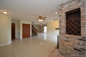 9033 Vineyard Lake Dr, Plantation, FL 33324, Sold 05/24/16