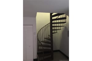 6301 SW 138th Ct APT 5, Miami, FL 33183, Sold 06/15/16