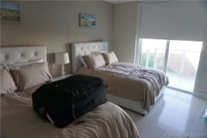 17555 Collins Ave, Sunny Isles Beach, FL 33160, Sold 06/30/16