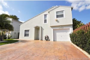 18937 NW 63rd Ct Cir, Hialeah, FL 33015, Sold 05/18/16