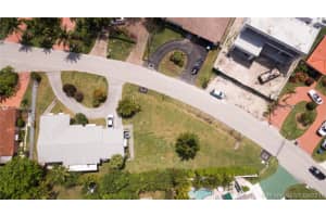 301 186th St, Sunny Isles Beach, FL 33160, Sold 07/25/16