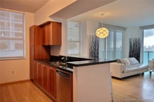 186 SE 12th Terrace, Miami, FL 33131, Sold 09/14/16