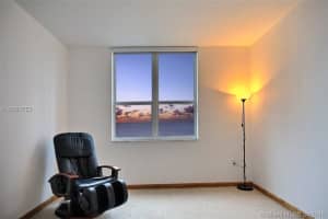 186 SE 12th Terrace, Miami, FL 33131, Sold 09/14/16