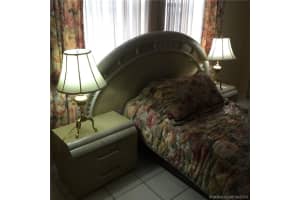 1750 W 46th St, Hialeah, FL 33012, Sold 05/12/16