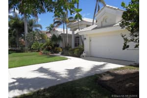 2715 Fairways Dr, Homestead, FL 33035, Sold 06/24/16