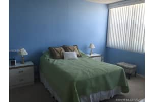 137 Golden Isles Dr, Hallandale Beach, FL 33009, Sold 11/04/16