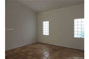 9926 NW 30th St, Doral, FL 33172, Sold 12/27/16