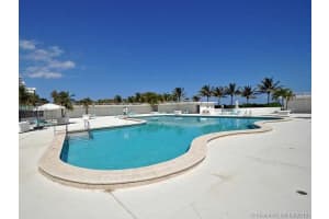 5255 Collins Ave #11d, Miami, FL 33140, Sold 09/29/16