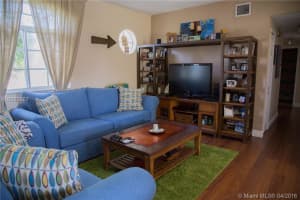 7250 NW 174th Terrace, Hialeah, FL 33015, Sold 06/22/16