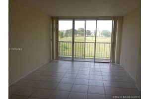 8870 Fontainebleau Blvd, Miami, FL 33172, Sold 10/27/16