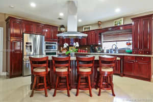 2944 NE 3rd Dr, Homestead, FL 33033, Sold 09/28/16