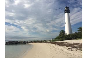 881 Ocean Dr #23f, Key Biscayne, FL 33149, Sold 06/30/16