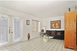 7160 SW 55th Terrace W, Miami, FL 33155, Sold 08/09/16