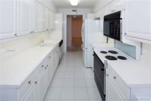 3598 Yacht Club Dr, Aventura, FL 33180, Sold 10/24/16