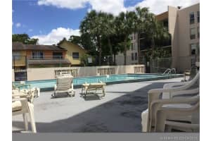 9682 Fontainebleau Blvd, Miami, FL 33172, Sold 06/15/16