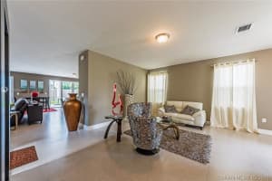 10480 NW 69th Terrace, Doral, FL 33178, Sold 03/28/17
