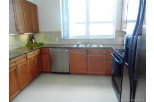2000 N Bayshore Dr, Miami, FL 33137, Sold 06/02/16