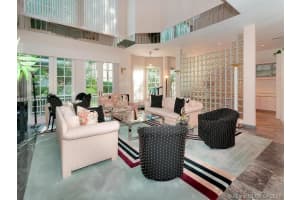 3694 NE 195th Ln, Miami, FL 33180, Sold 09/01/16