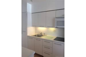 1408 Brickell Bay Dr # 907, Miami, FL 33131, Sold 07/28/16