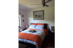 1057 15th St, Miami Beach, FL 33139, Sold 09/30/16